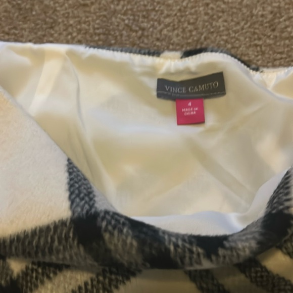 NWT Vince Camuto Ivory with Black / Grey oversized plaid skirt - Picture 3 of 5
